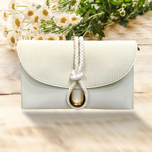 ENVELOPE CLUTCH BAG